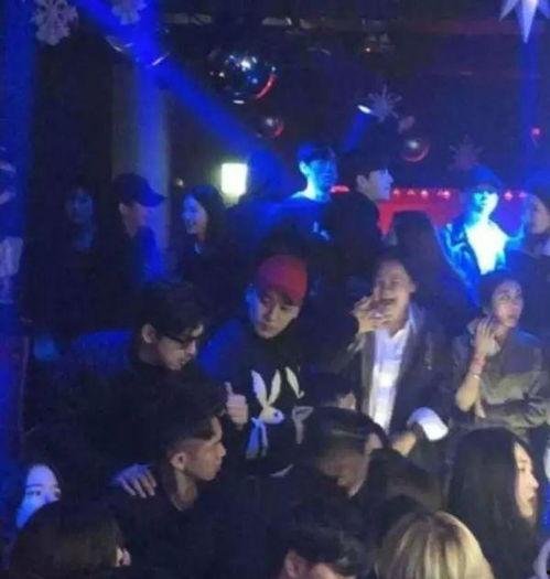 近期热门吃瓜事件演出,揭秘近期热门吃瓜事件背后的真相