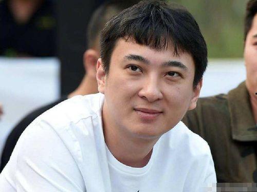 小胖侃娱乐圈吃瓜,小胖带你领略娱乐圈吃瓜盛宴