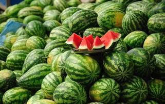 暗黑吃瓜今日热门,揭秘今日热门事件背后的真相与争议