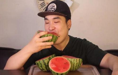 吃瓜爆料网红,吃瓜爆料背后的真相与内幕