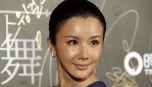 当官明星网红,跨界融合的权力与影响力探析