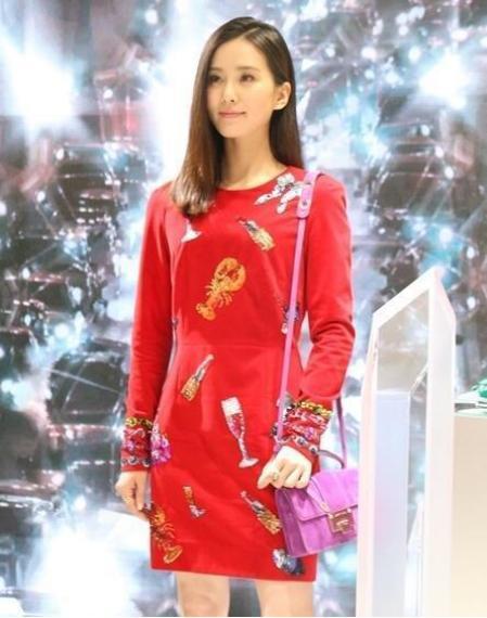 明星网红裙子,明星网红裙装演绎
