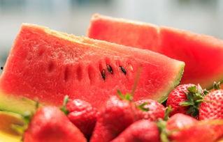 痛风可以吃黑瓜吗,黑瓜的适宜食用指南