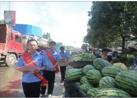 近期热门吃瓜事件南县,揭秘近期热门吃瓜事件背后的真相