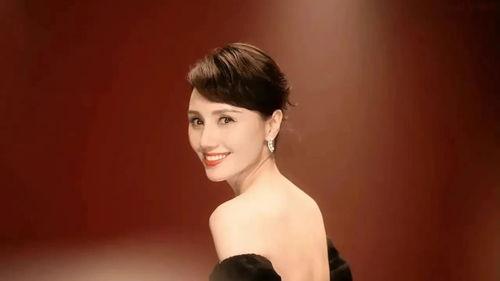 某女星吃瓜爆料,吃瓜爆料引热议